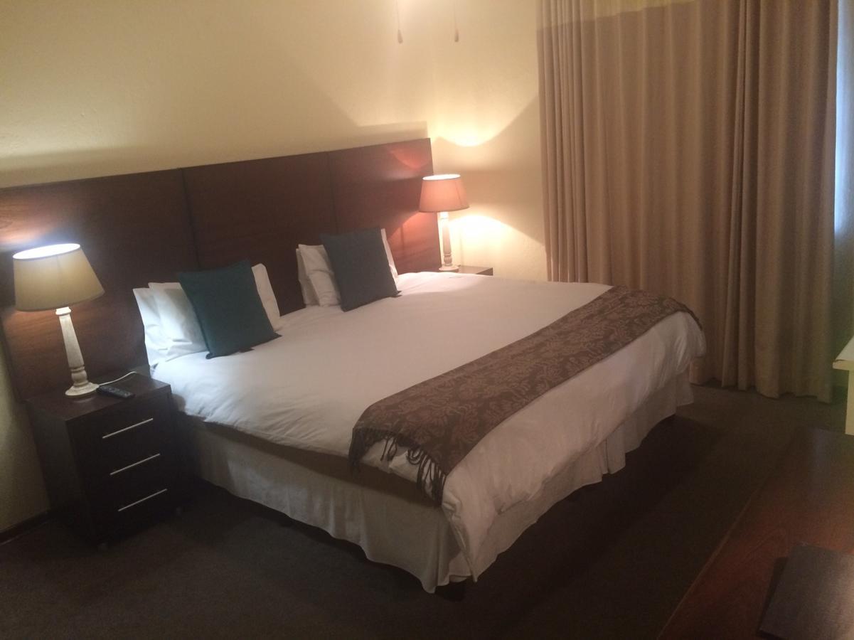 The Bedford View Guest House Germiston Exterior photo