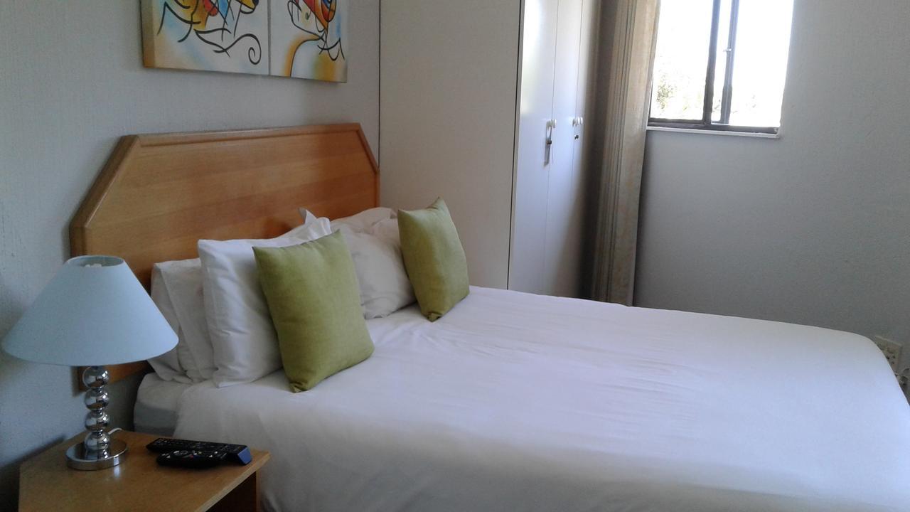 The Bedford View Guest House Germiston Exterior photo