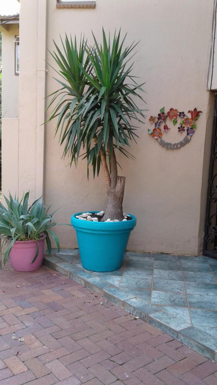 The Bedford View Guest House Germiston Exterior photo