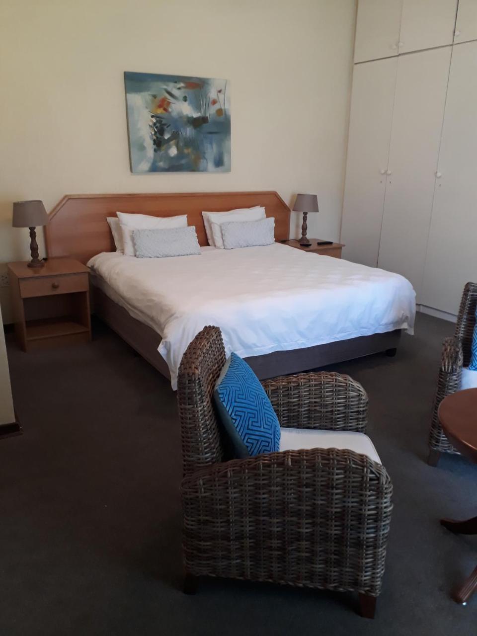 The Bedford View Guest House Germiston Exterior photo